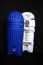 Tusk moulded batting Leg guard